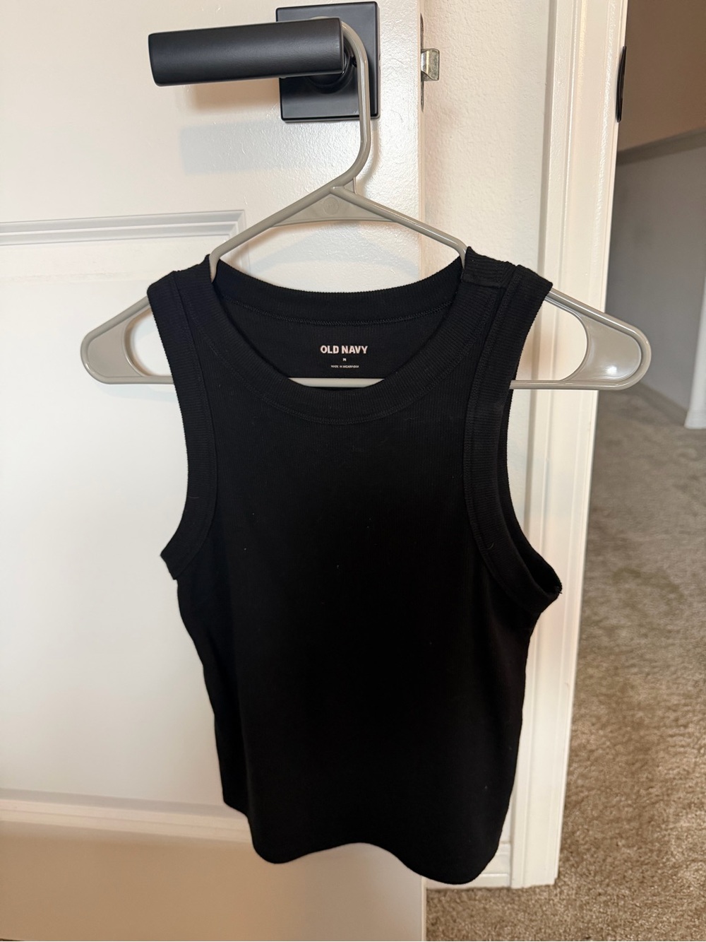 Old Navy Black Ribbed Scoop Neck Tank